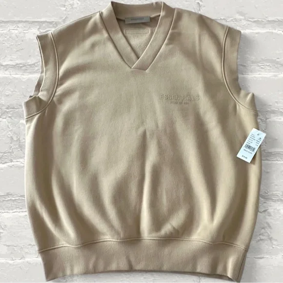 Fear of God Essentials V-Neck Vest in Sand - Picture 4 of 7